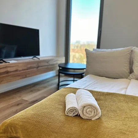 Penthouse - Garden Apartmán Lublaň