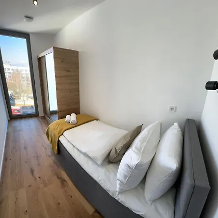 Lägenhet Penthouse - Garden *