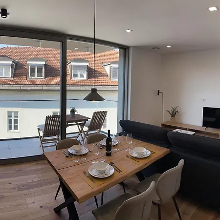 Penthouse - Garden Lägenhet Ljubljana