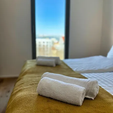 Penthouse - Garden *