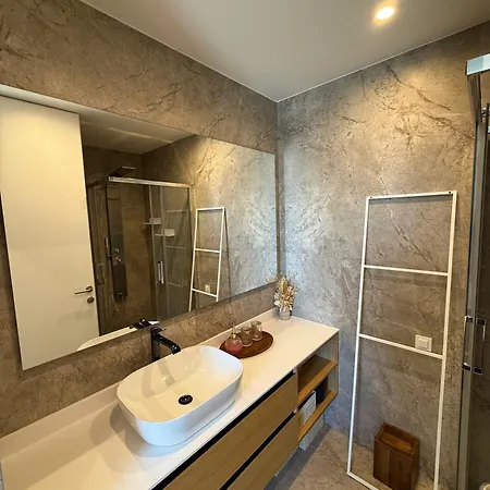 Penthouse - Garden Lägenhet *