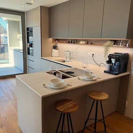 Apartma Penthouse - Garden