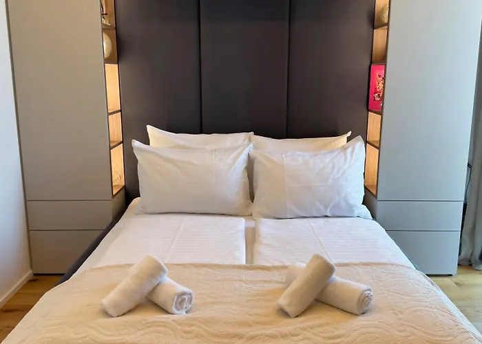 Penthouse - Garden *