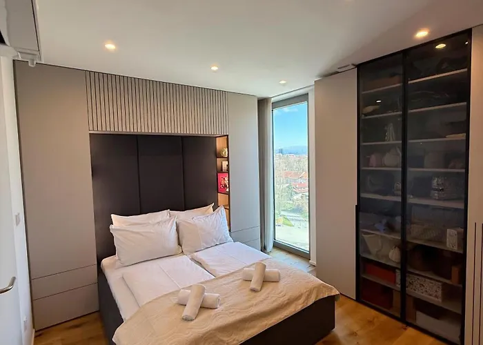 Penthouse - Garden 公寓