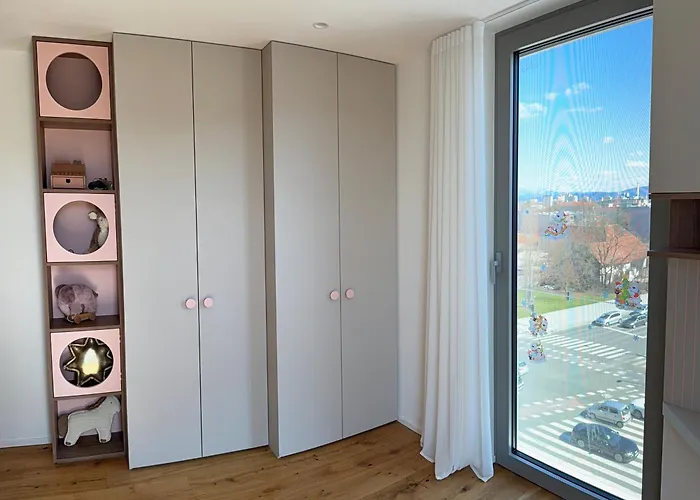 Penthouse - Garden * Liubliana