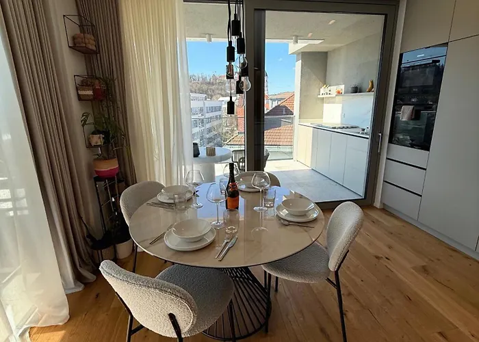 Penthouse - Garden *